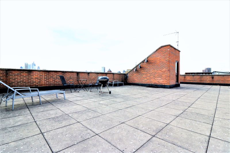 Roof terrace- click for photo gallery